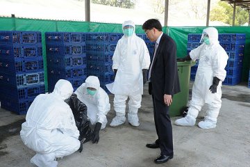 渔护署举行禽流感演习
