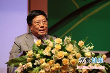 高解春：医院基建投入政府包 医生工资总额核定