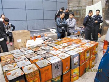 深圳警方：罗湖查获4吨地沟油 揭销往酒楼