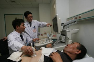 腹主动脉瘤凶险可防治 301医院启动筛查活动
