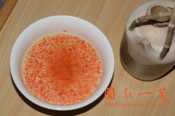 胡萝卜鸡蛋羹