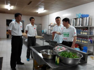 中国疾控中心驻塞工作队独立供餐保障工作迈出第一步