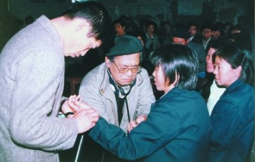 追忆克山病的“克星”于维汉院士--记我国克山病防治泰斗、中国工程院院士于维汉