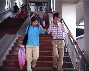 22岁青年因网络游戏染上怪病