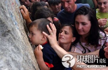 全球最不可思议的“治病”怪招 泰国用蛆治病