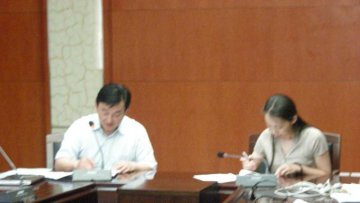 寄生虫病所举行人才团队培养签约仪式
