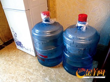 市民投诉农夫山泉有点异味 检测确有问题