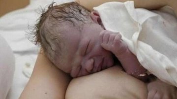 实拍孕妇顺产惊心全过程
