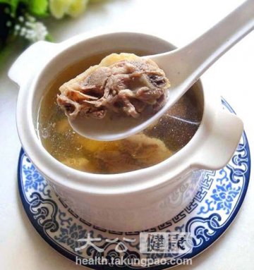 中外材料巧妙配搭 香港靓汤洋为中用