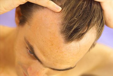 头发揭示你的健康状况：每天洗头究竟好不好