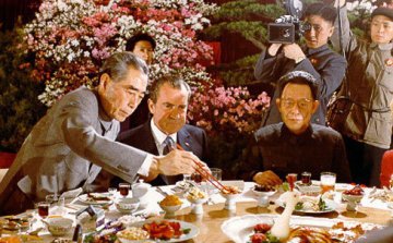 中共领袖们吃过的“工作餐”