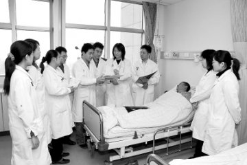新辅助放化疗结合手术延长大肠癌患者生存期