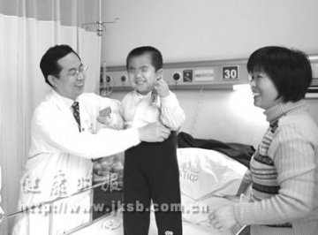 5岁小儿原位换肾成功