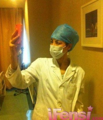 张柏芝阿娇众女星演绎诱惑护士装