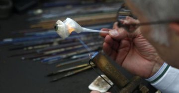 医学探秘：人工眼球制作全过程