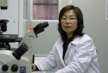 留学归国解剖学青年专家郑金华教授