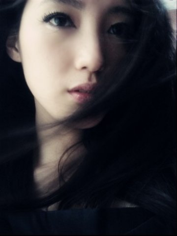 从嘴型看女人一生命运