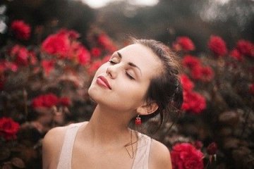 痘痘告诉你哪里生病了