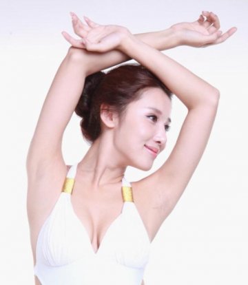 肤如凝脂 由莱茜尔冰点脱毛开始