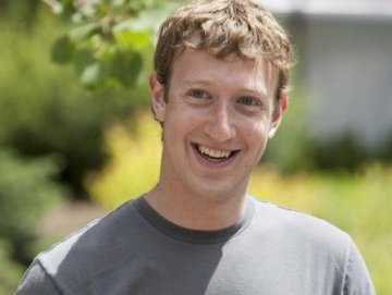 就业难要会减压 揭秘成功人士们的第一份工作