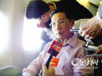 钟南山给毒豇豆事件开药方