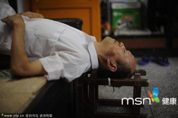 盲人大叔的奇特养生法