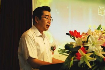 我省手术室护理质量控制中心在兰成立