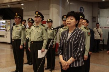 我解放军第三批援利比里亚医疗队凯旋