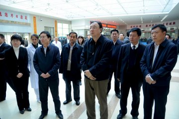 卫生部副部长马晓伟视察调研我县公立医院改革试点工作