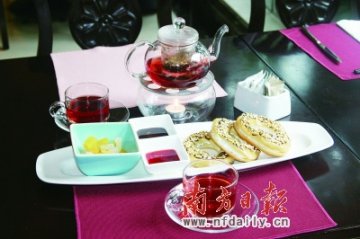 “苦夏”防暑药品不宜多用 吃番茄可防晒